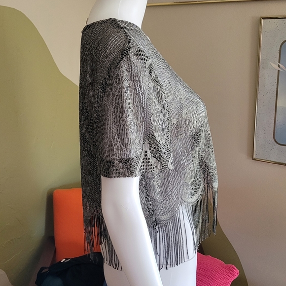 Vintage Virgo Brand Silver Knit Crochet Style Fringe Crop Top Blouse - Picture 2 of 8